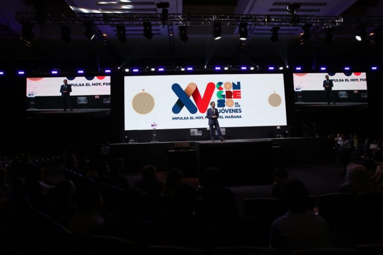 Participación del Consejero Presidente Dr. Lorenzo Córdova Vianello en el  XV Congreso de los Jóvenes “Impulsa el hoy, forma el mañana”.