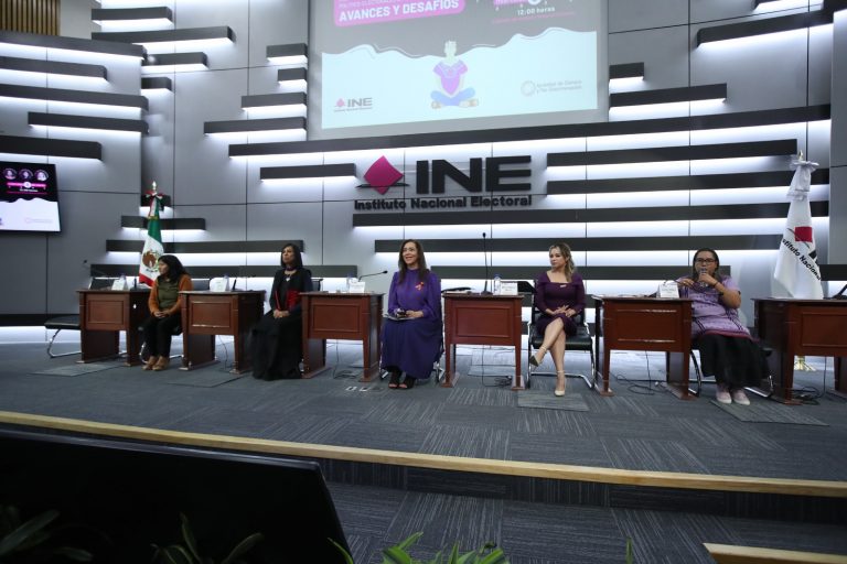 Evento conmemorativo en el marco del Día Internacional de las Mujeres.