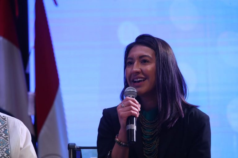 Dulce Vázquez, Asistente de la Vicepresidencia de la Universidad Estatal de Arizona.