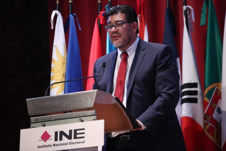 Reyes Rodríguez Mondragón, Magistrado Presidente del TEPJF.