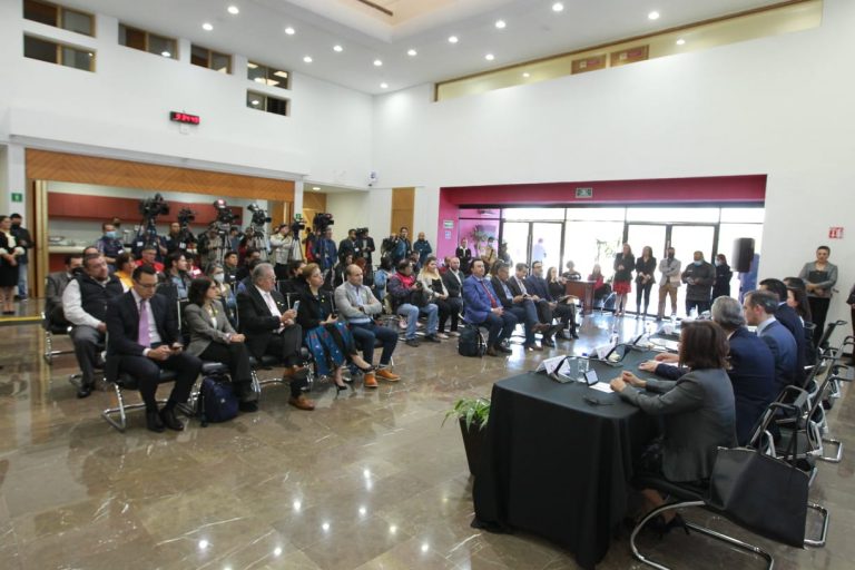 Firma de convenio de colaboración para fortalecer la cultura cívica INE-COPARMEX-TEPJF.