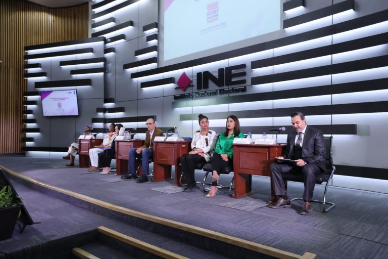 Sesión inaugural del 1er. Encuentro de la Comunidad de OSC del Programa Nacional de Impulso a la Participación Política de Mujeres (PNIPPM) a través de Organizaciones de la Sociedad Civil.