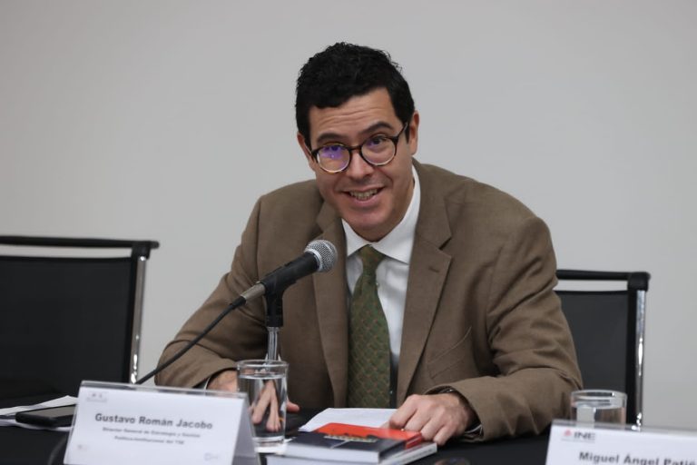 Gustavo Román Jacobo, Director General de Estrategia y Gestión Política-Institucional del TSE de Costa Rica.