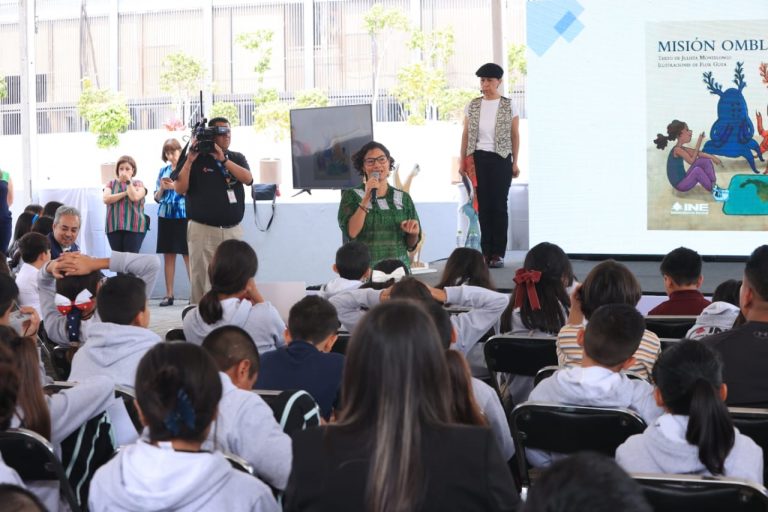 Rita Bell López Vences, Consejera Electoral del INE.