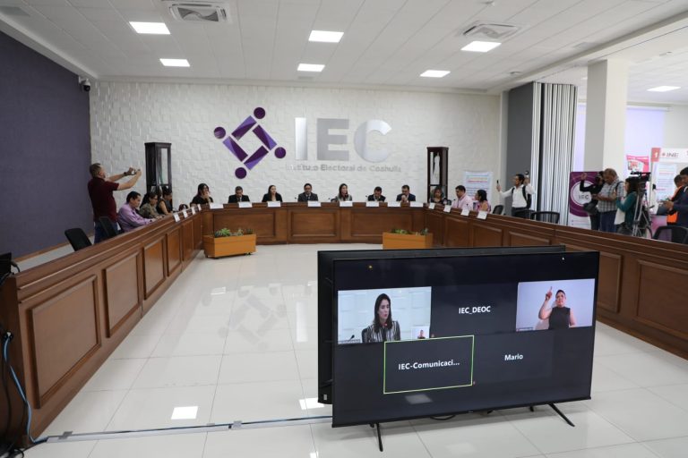 Bienvenida y Panel “El derecho al voto de las personas con discapacidad y de la diversidad sexual”.