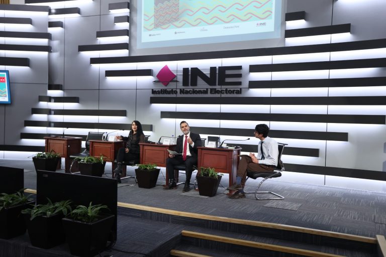 Panel: “Asambleas Ciudadanas en México y América Latina”