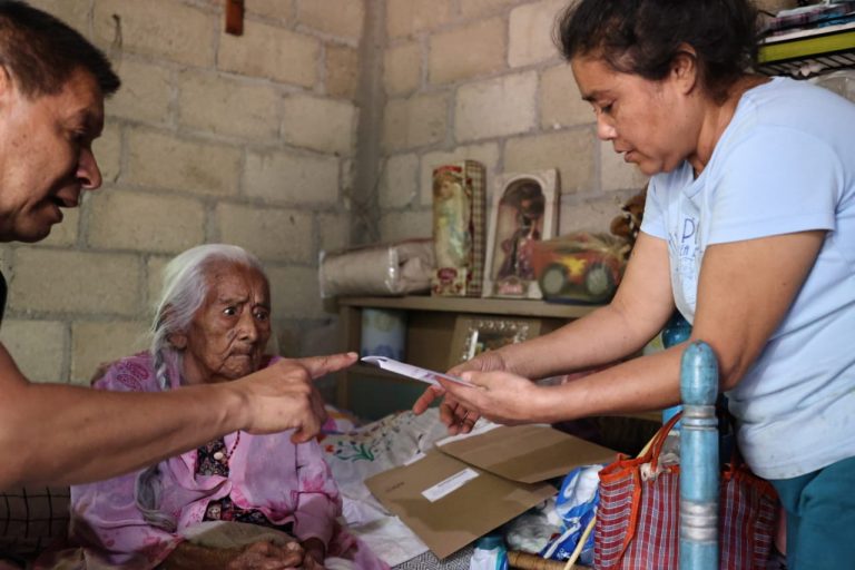 Inicio de la Jornada de voto anticipado para personas con alguna limitación física en el Estado de México.