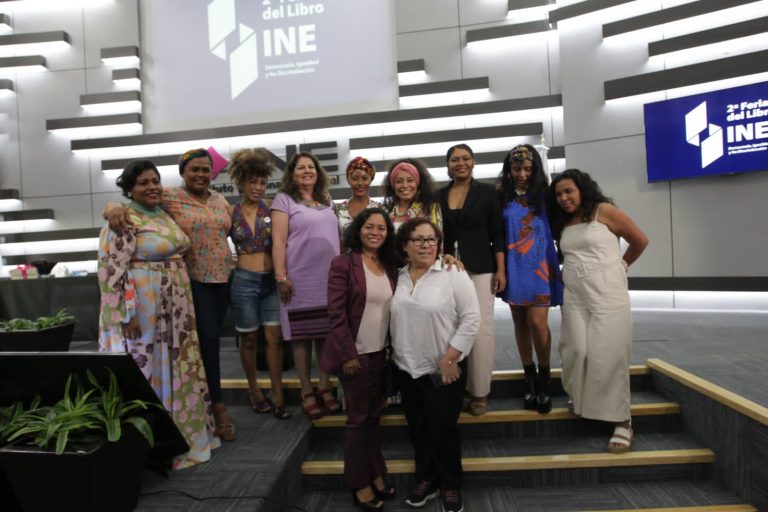 Conversatorio “Derechos políticos y electorales de las mujeres afrodescendientes en México”.