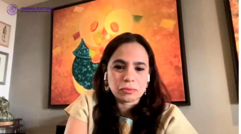 Roselia Bustillo Marín, Secretaria de estudio y cuenta de la Sala Superior del TEPJF.