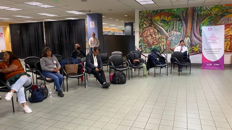 Voto presencial con sedes consulares.