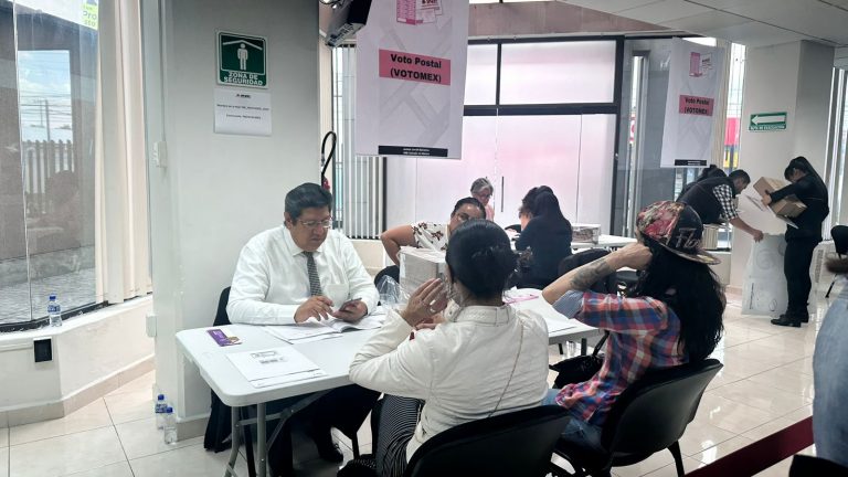 Preparación de las mesas, conteo de votos en el extranjero por internet de los estado de Coahuila y Estado de México