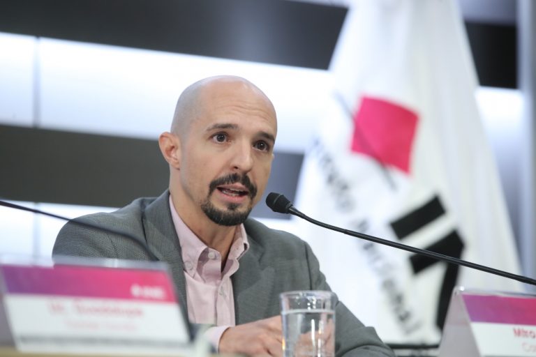 Arturo Castillo Loza, Consejero Electoral del INE.