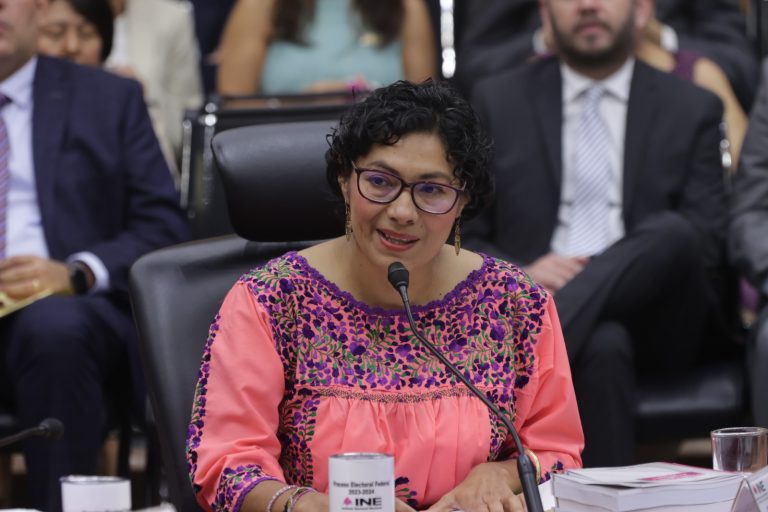 Rita Bell López Vences, Consejera Electoral.