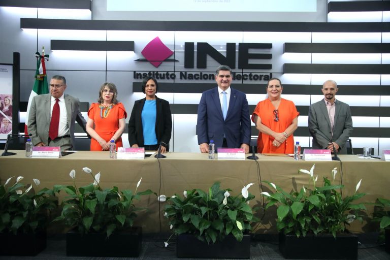Firma de Convenio de Colaboración entre el INE y el ITESM.