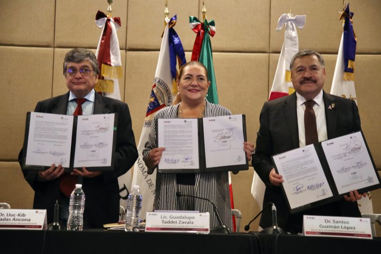 Firma de convenios de colaboración para el monitoreo de espacios que difunden noticias en precampañas y campañas del PEF 2023-2024.