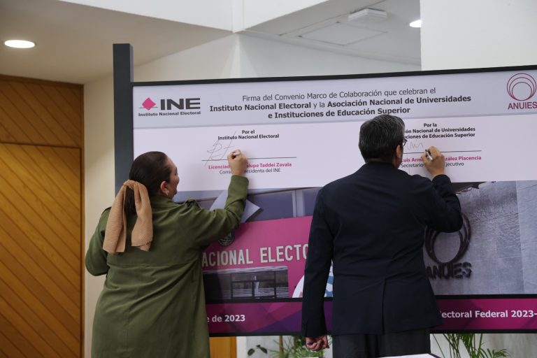 Firma de Convenio y Colaboración con la ANUIES de la República Mexicana.