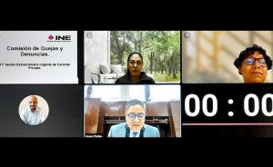 Comisión de Quejas y Denuncias en sesión