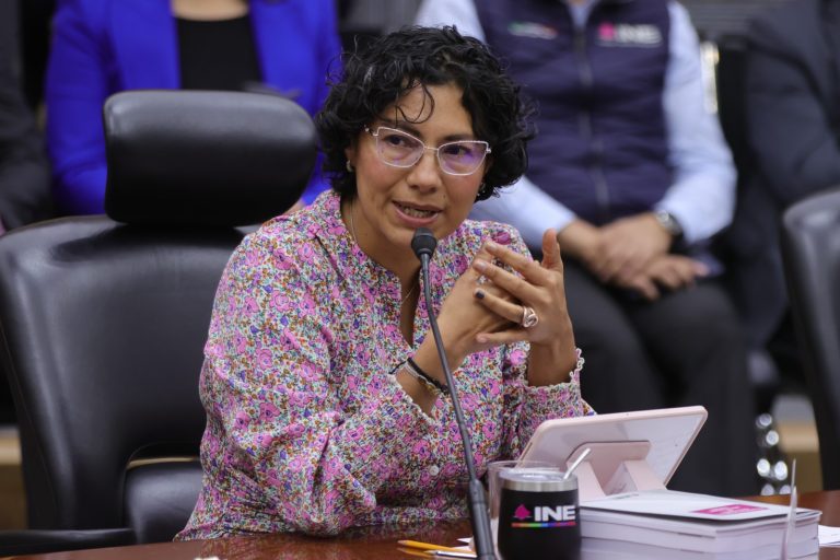 Rita Bell López Vences, Consejera Electoral.