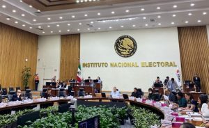 Botón para acceder a la cápsula de audio del Resumen de la sesión del Consejo General del INE