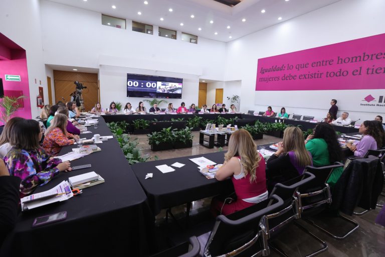 Diálogo entre mujeres a una década de la paridad en México.