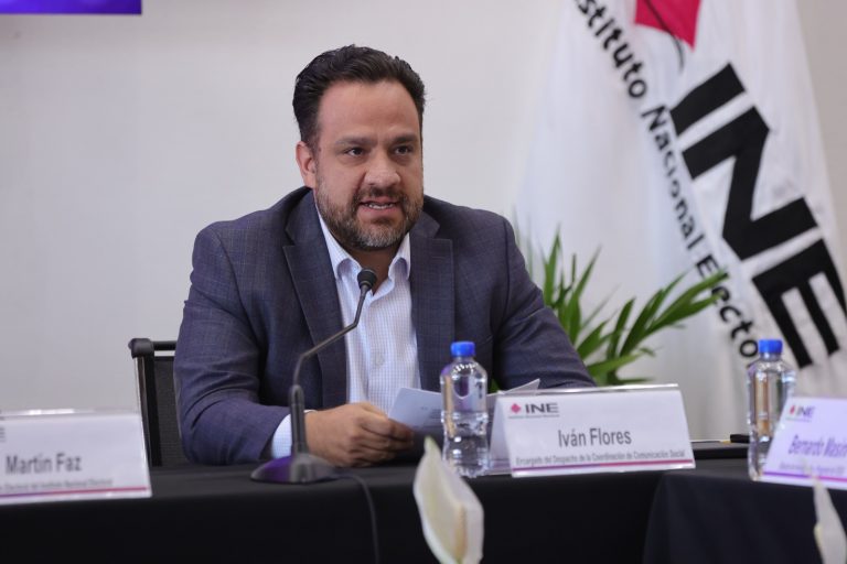 Iván Flores Ramírez, Encargado del despacho de la Coordinación Nacional de Comunicación Social del INE.