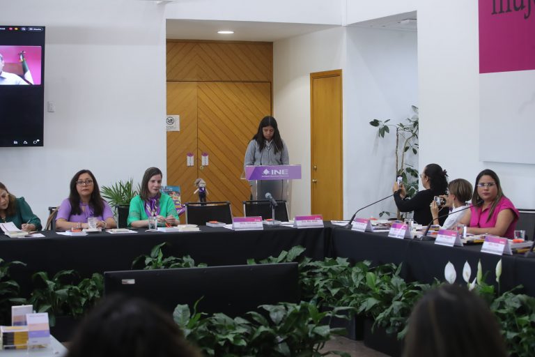 Diálogo entre mujeres a una década de la paridad en México