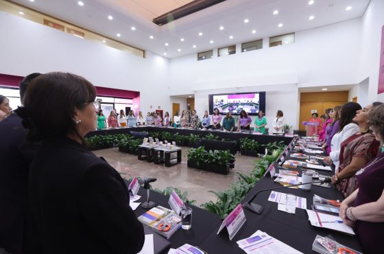 Participantes en, Diálogo entre mujeres (5)