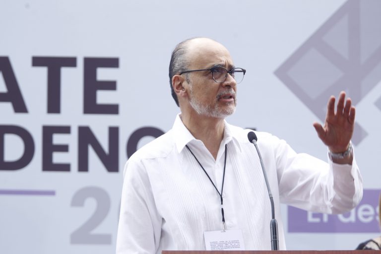 Martin Faz Mora Consejero Electoral e integrante de la Comison temporal de debates.