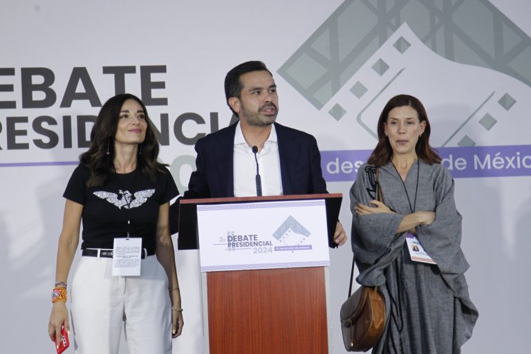 Candidato del Partido "Movimiento Ciudadano".