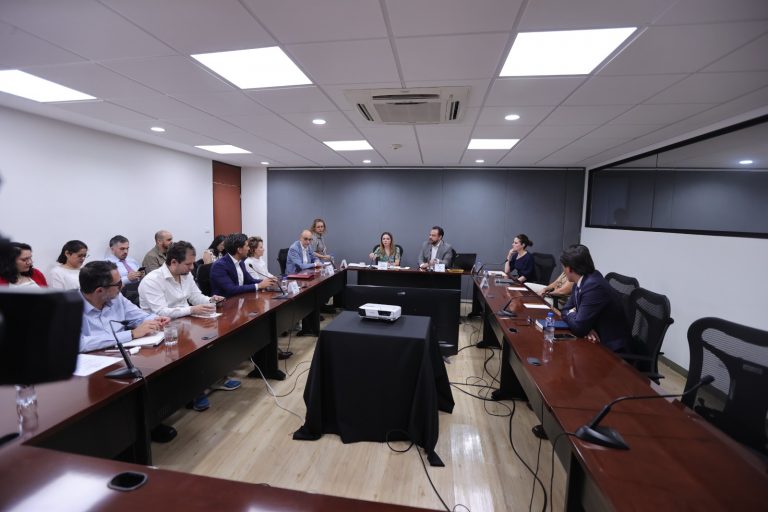 Acto protocolario  de entrega de preguntas a las personas moderadoras del Primer Debate Presidencial.