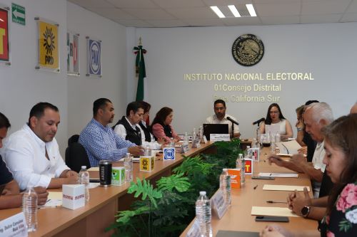 Integrantes del INE en Baja California Sur