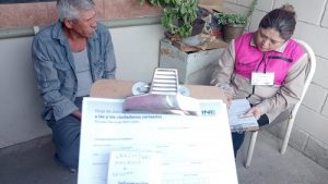 Urna para votos en casilla electoral