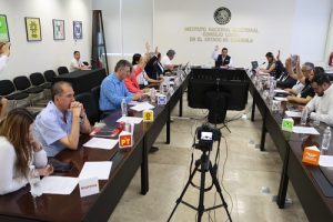 Sesión de trabajo en el Consejo Local del INE en Coahuila