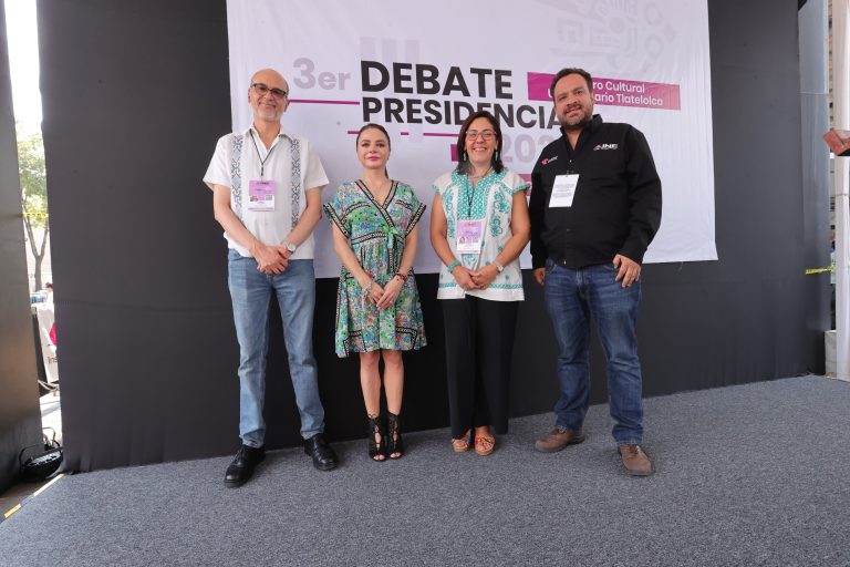 Consejerías en el Centro Cultural Tlatelolco.