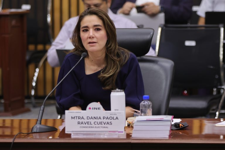 Dania Ravel Cuevas, Consejera Electoral.