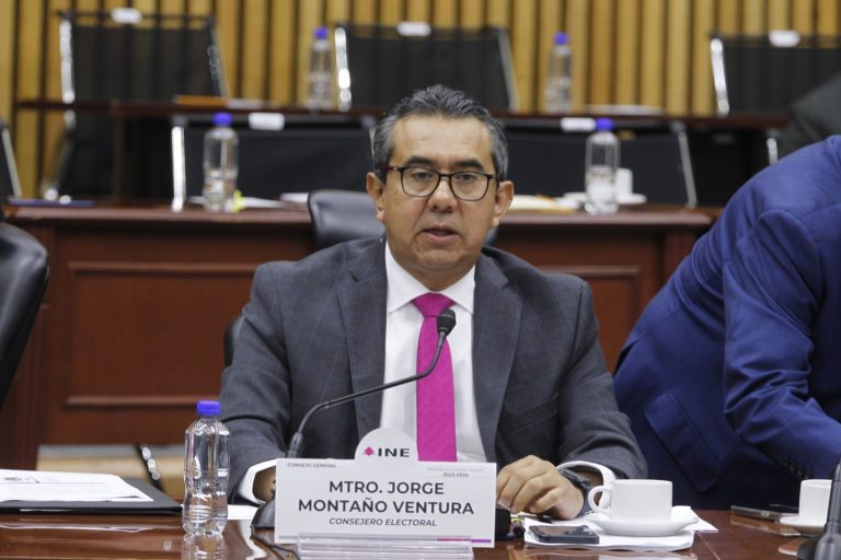 Jorge Montaño Ventura, Consejero Electoral.