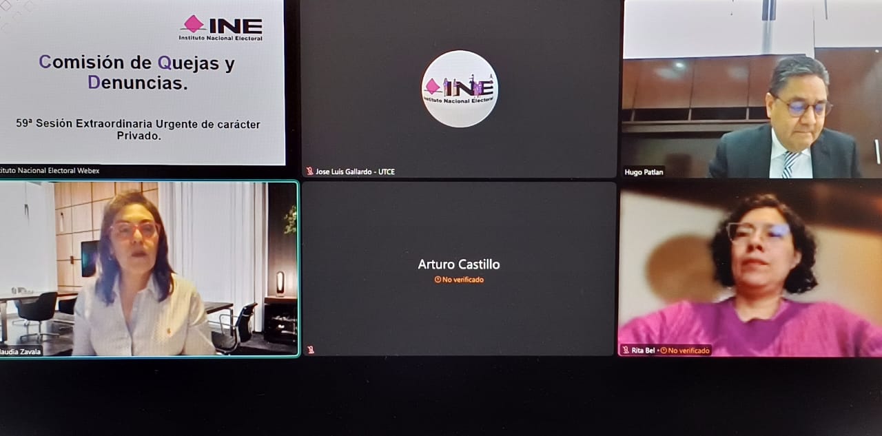 Comisión de Quejas y Denuncias en sesión