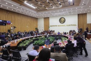 Botón para acceder a la cápsula de audio del Resumen de la sesión del Consejo General del INE