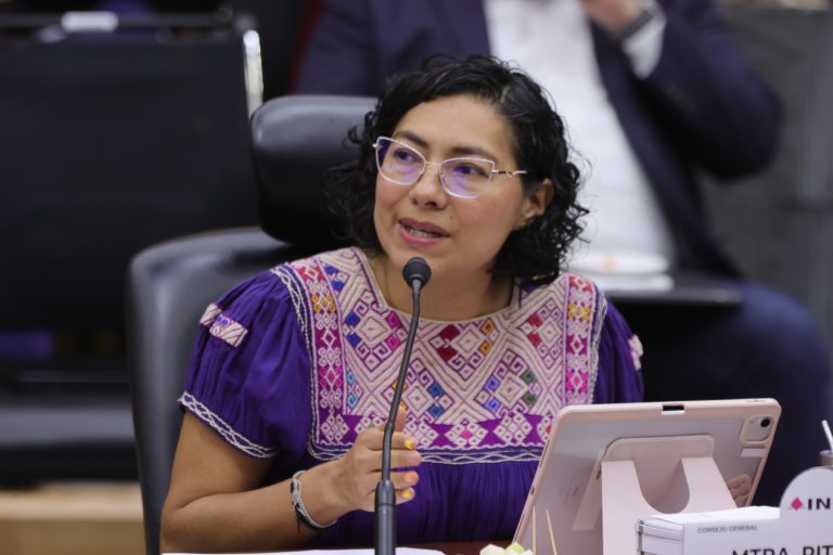 Rita Bell López Vences, Consejera Electoral.