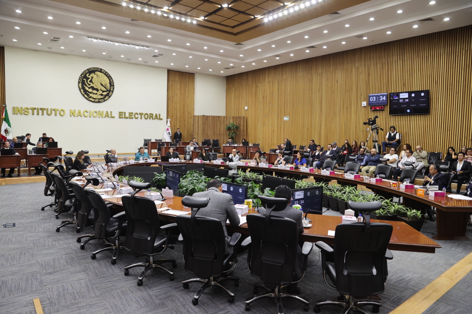 Botón para acceder a la cápsula de audio del Resumen de la sesión del Consejo General del INE