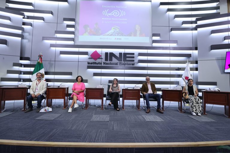 Acto protocolario y presentación de la Campaña “Nuestras Voces Cuentan”.