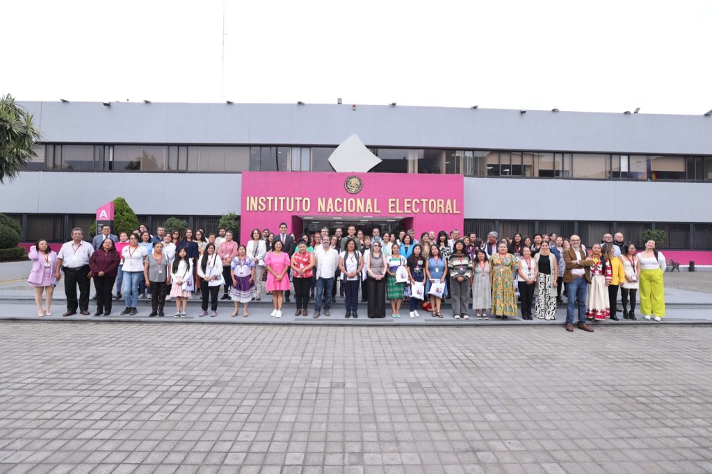 Presentación de la campaña “Nuestras Voces Cuentan”