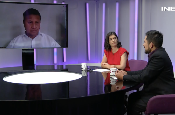 Transmisión del programa Democracia en la Mesa