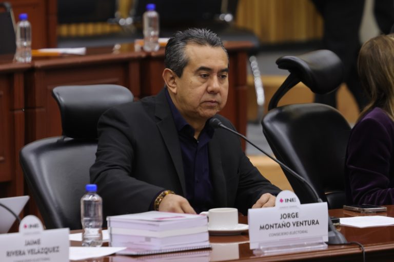 Jorge Montaño Ventura, Consejero Electoral. (Alejandro Hernández, fotógrafo INE)