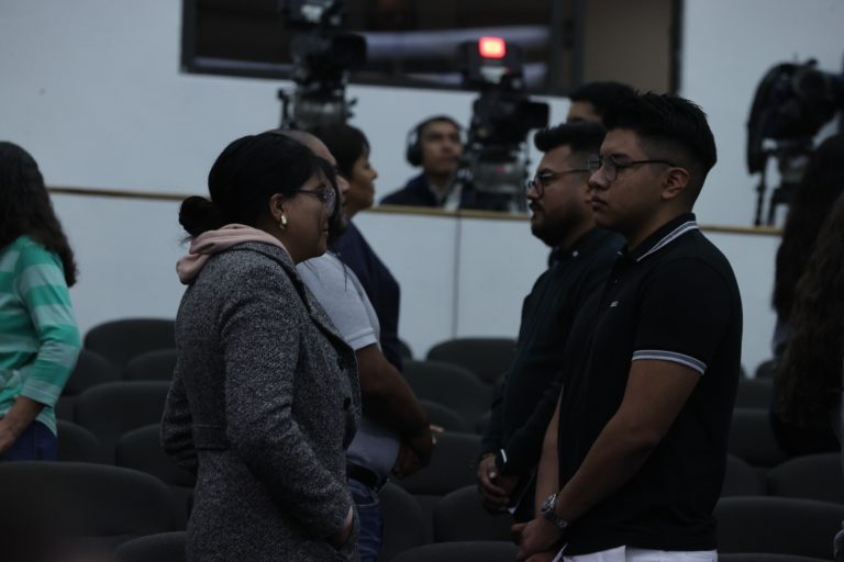 Conferencia Magistral “Educación para la paz”.