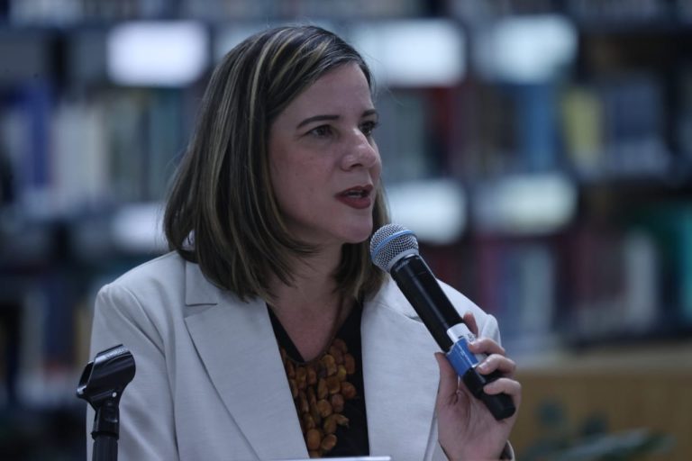 Arlene Cabral, Coordinadora de Asuntos Internacionales del INE.