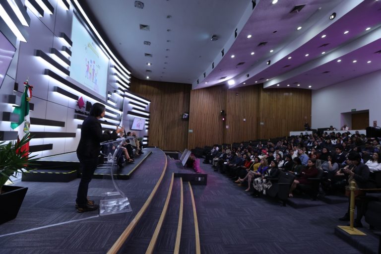 Norma Irene De La Cruz Magaña, Consejera Electoral del INE.
