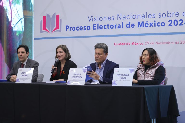 Presentación del Libro “Visiones Nacionales sobre el Proceso