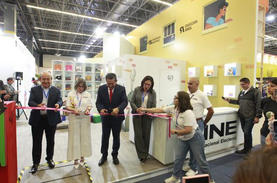 Inauguración stand INE, FIL Guadalajara 2024