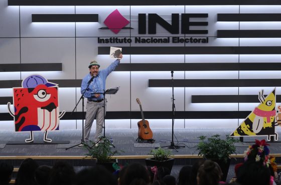 Animador en el cierre de actividades de la Consulta Infantil y Juvenil 2024 